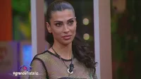 Grande Fratello, esplode una nuova guerra tra fandom e Rasha Younes sbotta: "Fanatici, non sapete un ca**o..."