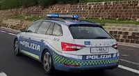 Castellammare di Stabia - Sequestro di un autodemolitore: trovati motori di auto rubate