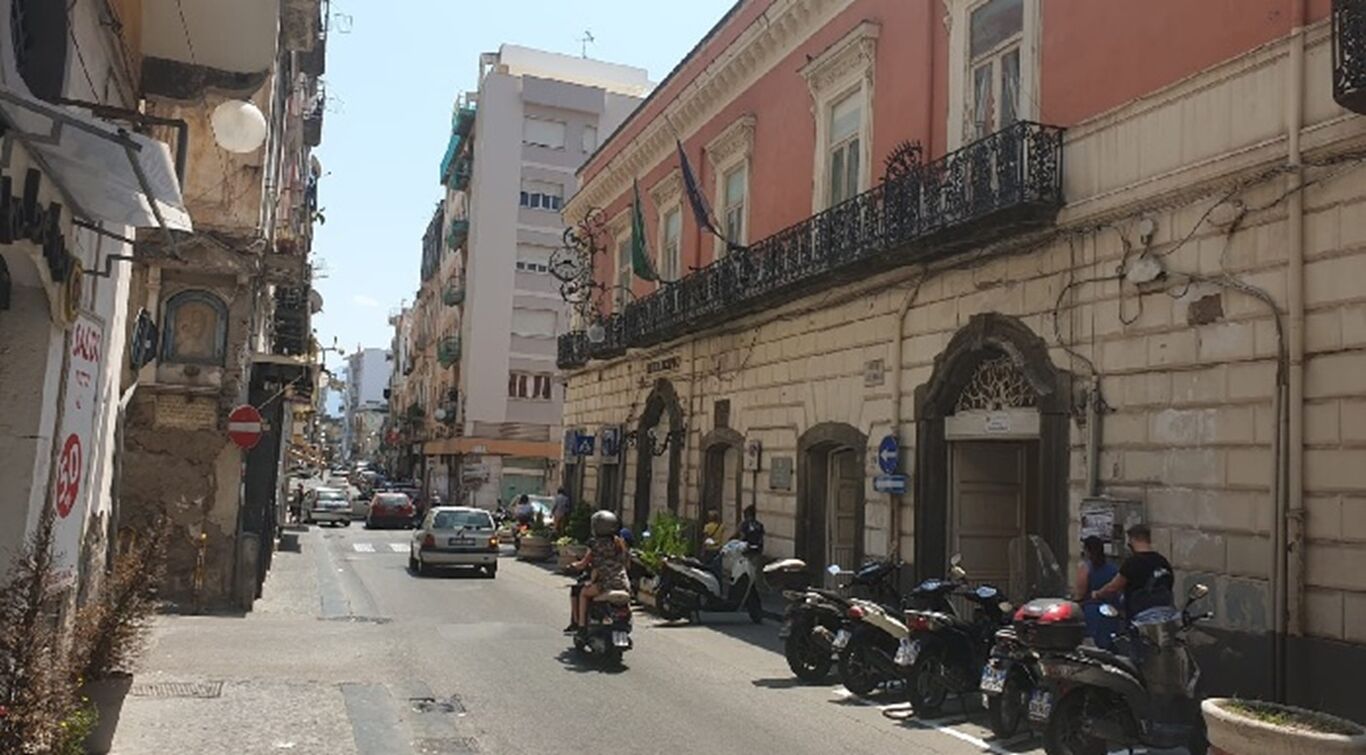 Torre Annunziata, Commissione d'accesso e rischio scioglimento: una storia che si ripete