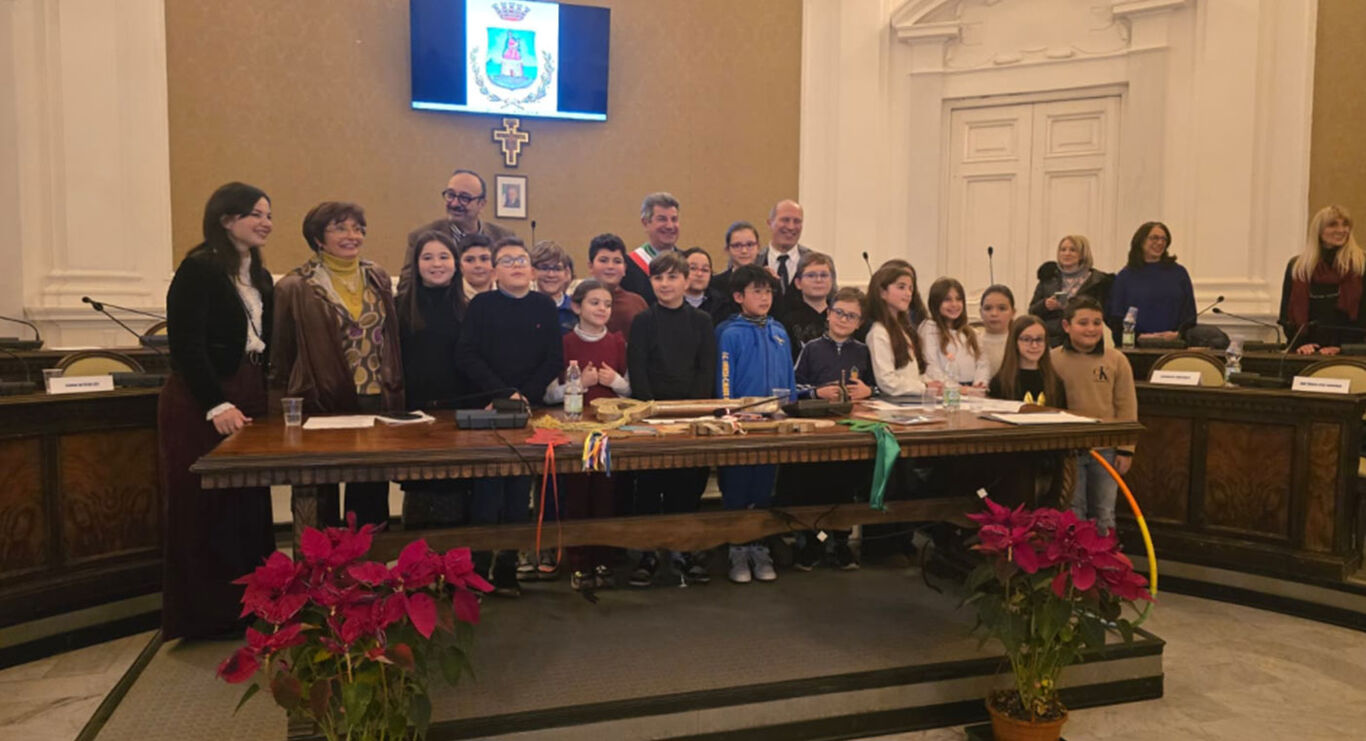 Castellammare di Stabia, al via le attività del Consiglio delle Bambine e dei Bambini