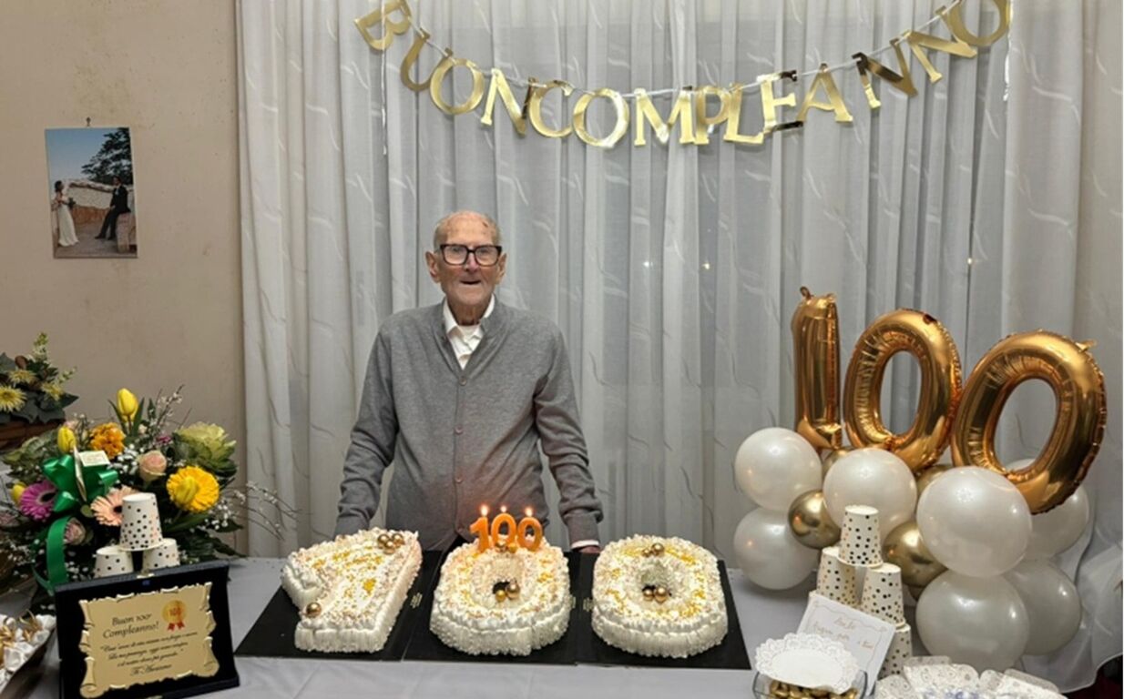 Torre Annunziata festeggia i 100 anni di Carlo Padulano: un secolo di famiglia, lavoro e dignità