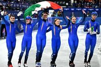 Milano Cortina, Italia oro nella staffetta mista short track