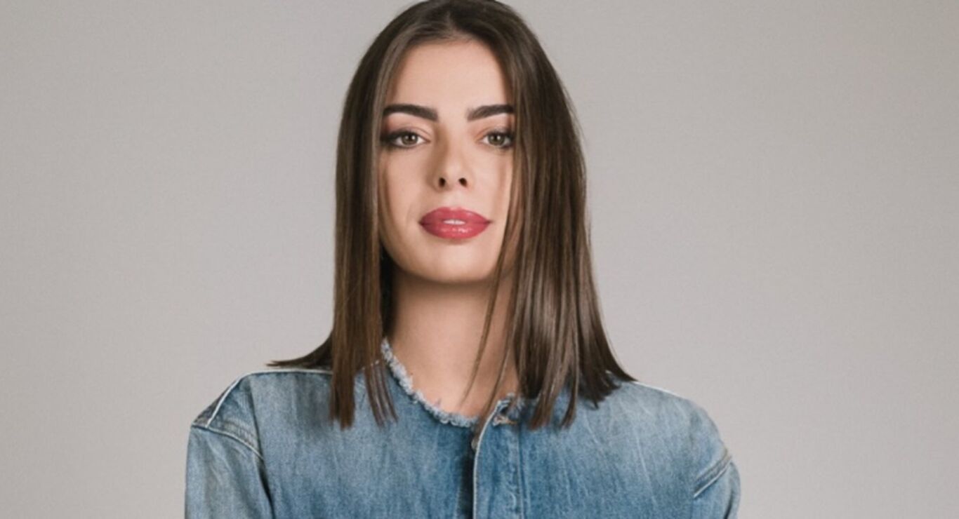 Grande Fratello, Benedetta Stocchi volta pagina dopo Domenico D'Alterio: bacio social con un misterioso ragazzo