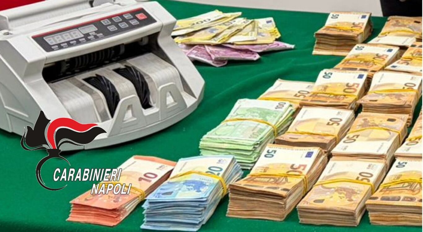 Sant'Antonio Abate, aveva in casa quasi un milione di euro in contanti: denunciato 50enne