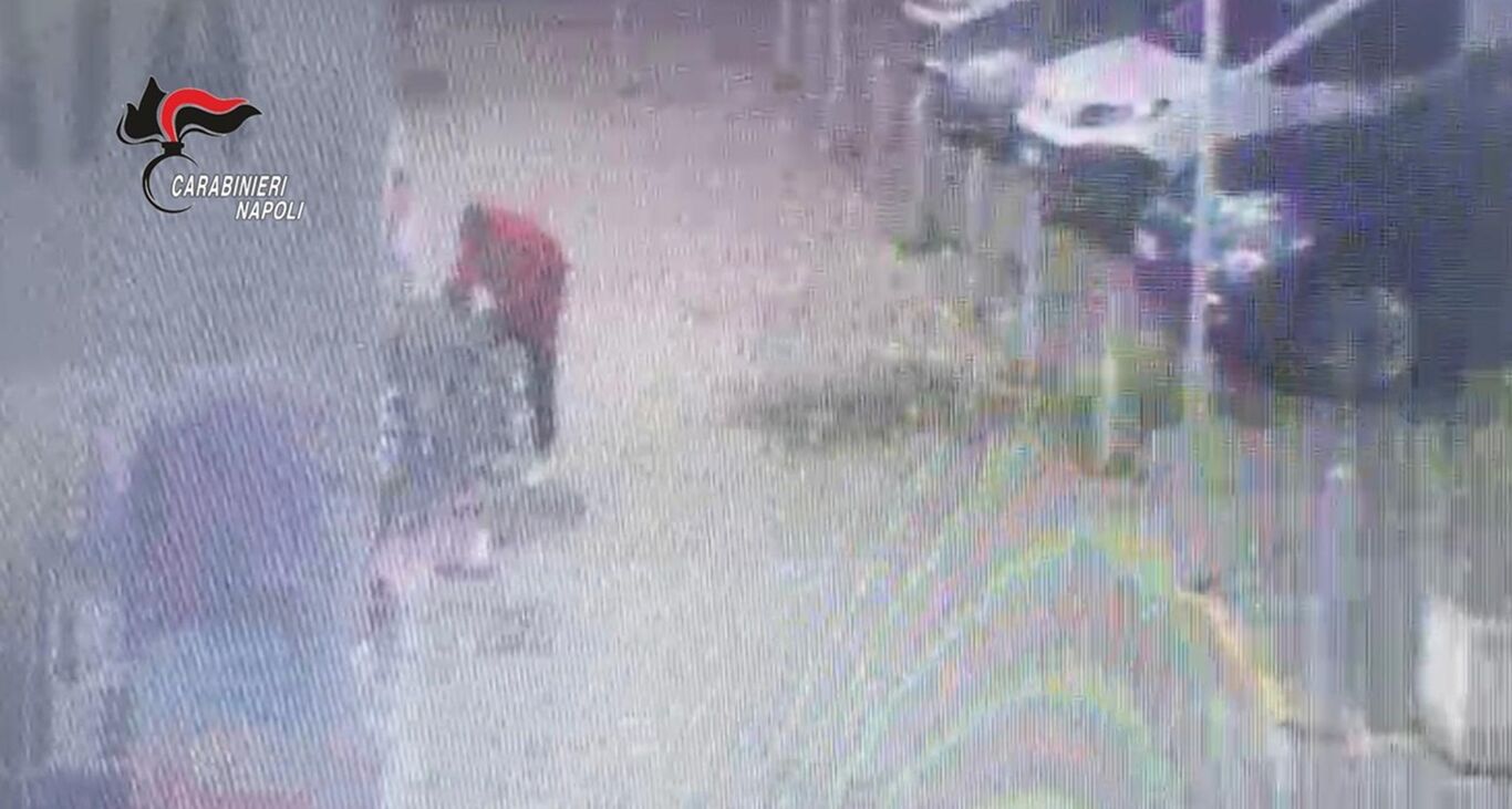 Caivano, tenta di rapire un bambino di 5 anni in un market: arrestato 45enne