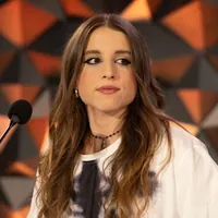 Angelina Mango torna con un nuovo tour e confessa: "Non è stato il successo a farmi ammalare"