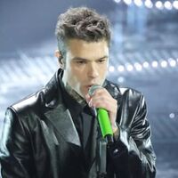 Fedez pronto per Sanremo 2026 ma non dimentica il Festival dell'anno scorso: "Tutto mi sfuggiva di mano"