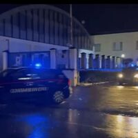 Scippi e rapine a Castellammare di Stabia: arrestato il presunto responsabile