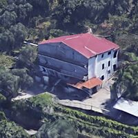 Abusivismo edilizio, demolito edificio di tre piani a Lettere