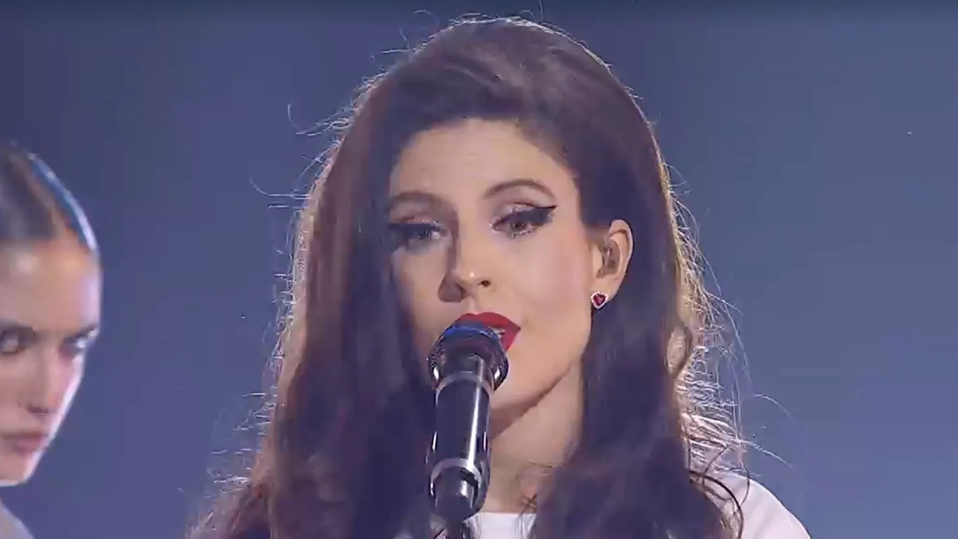 Sanremo 2026, polemica Miss Italia: Ditonellapiaga accusata di “uso indebito del nome”. La replica dell'artista