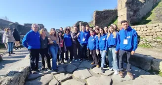 Pompei, i ragazzi del progetto di agricoltura sociale incontrano il cantautore Andrea Sannino