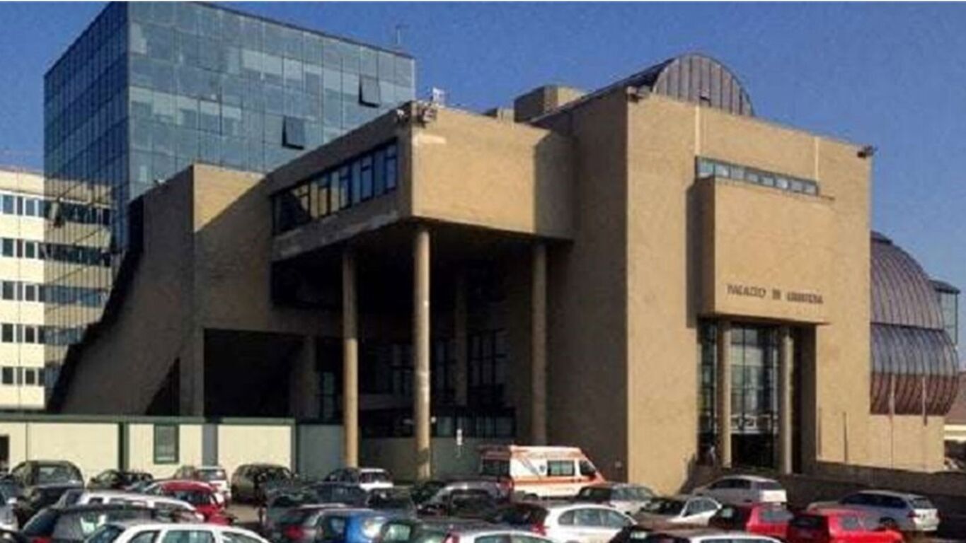 Crediti d'imposta inesistenti e fondi PNRR, sequestro da 1,8 milioni