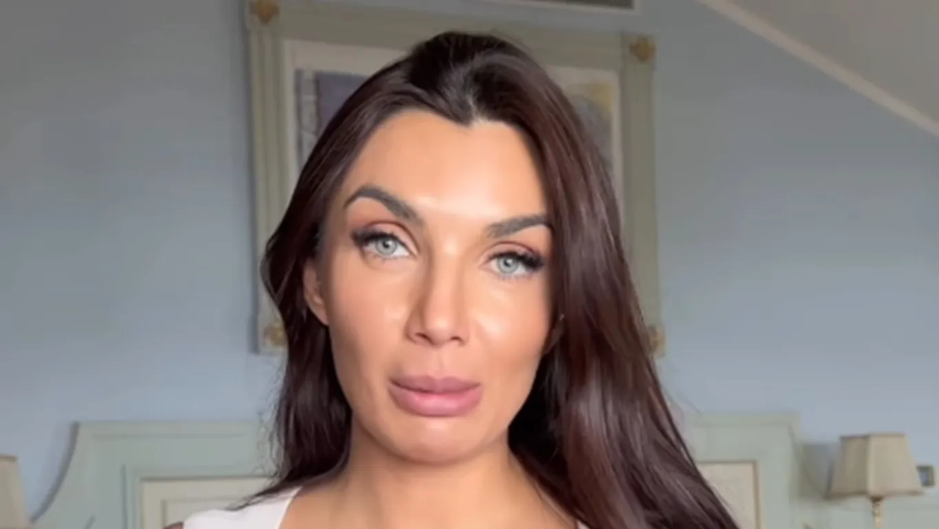 Elettra Lamborghini contro una fan su TikTok dopo Sanremo: “Non screditarmi per qualche like, chiamo gli avvocati”