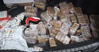 Poggiomarino, 27 chili di hashish nel portabagagli: arrestato 42enne