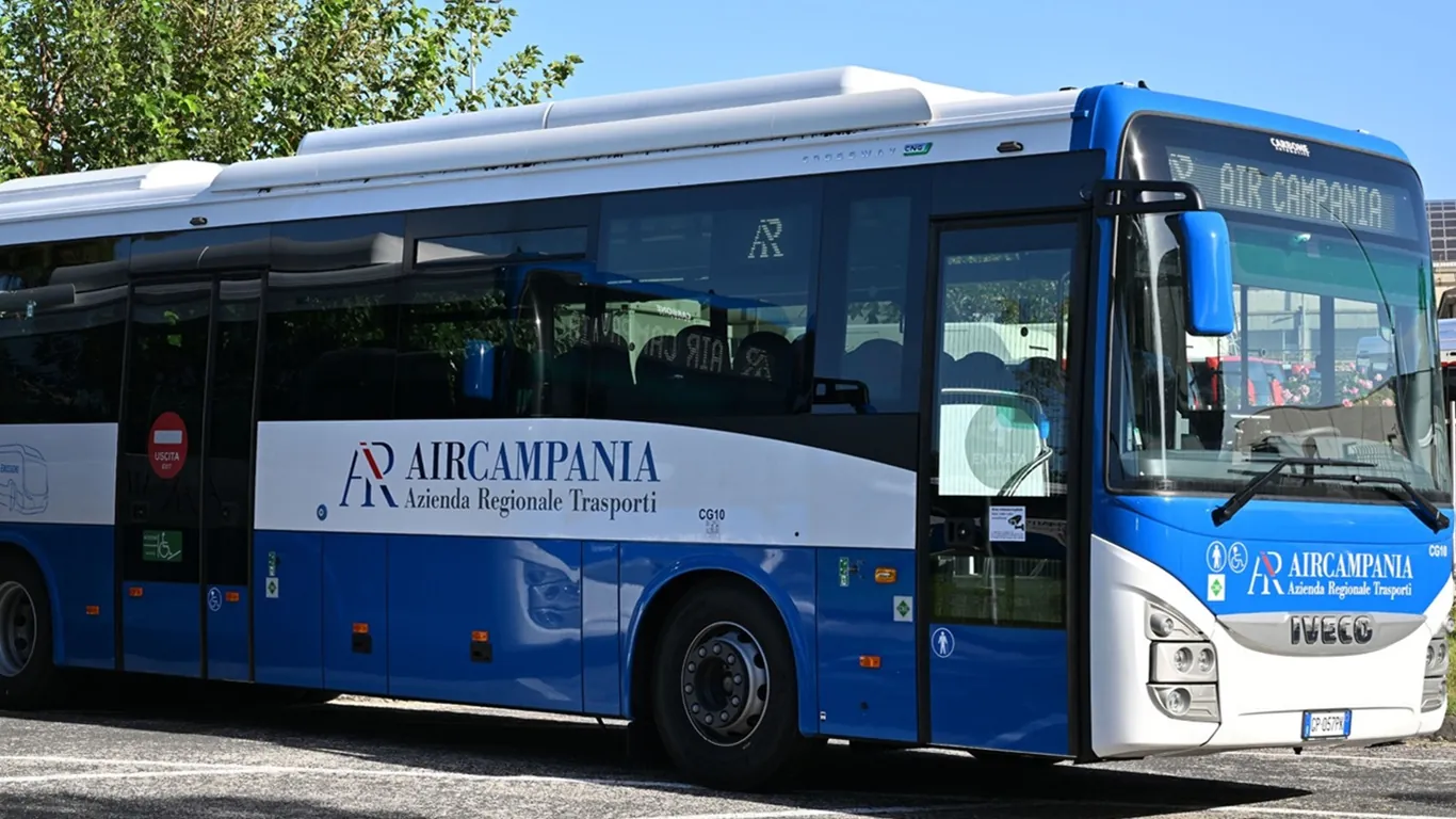 Aggressione a un'autista Air Campania, Casillo: “Fatto gravissimo, servono più tutele per il trasporto pubblico”