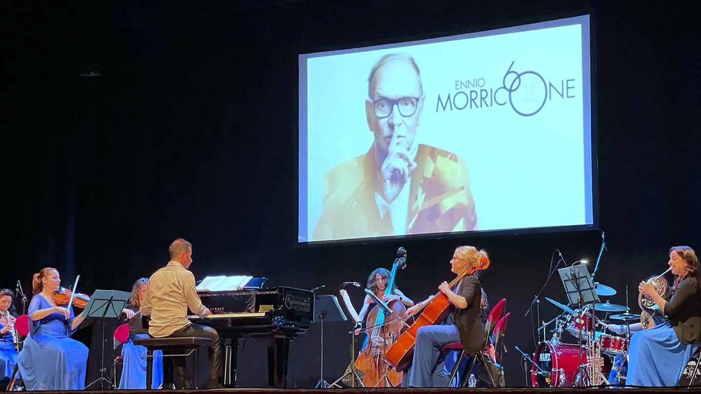 “Musiche da Oscar”, tributo alla bellezza e al genio senza tempo di Ennio Morricone