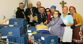 Torre Annunziata – Giovanni Guidone dona 100 kg di pasta alla Mensa Don Pietro Ottena