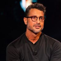 Fabrizio Corona rivela: “Ho uno scoop da 7 milioni ma non posso pubblicarlo”. Il mistero sulla persona che vuole proteggere