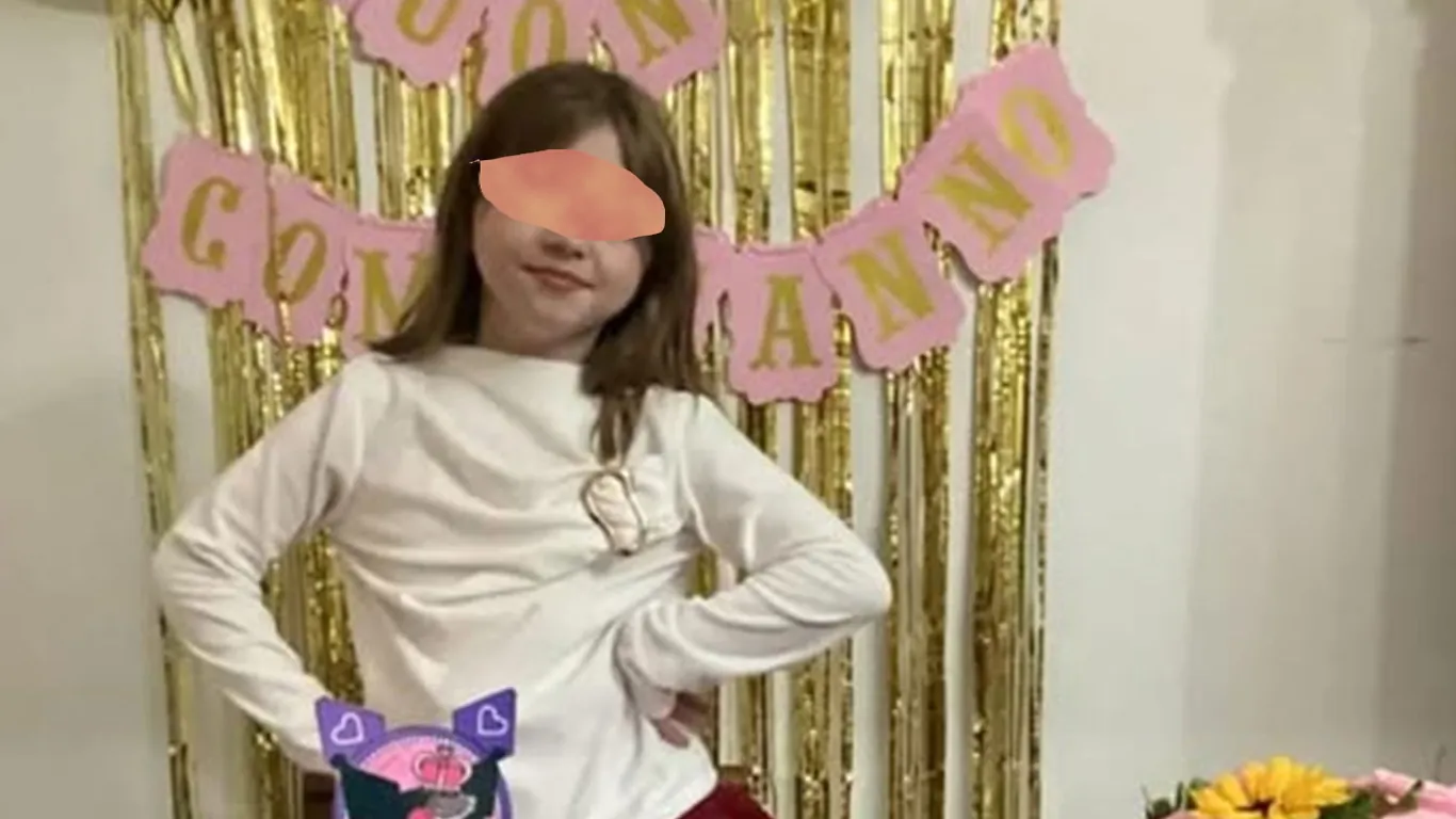 Torre Annunziata piange la piccola alunna della Pascoli, deceduta a 10 anni dopo una lunga malattia