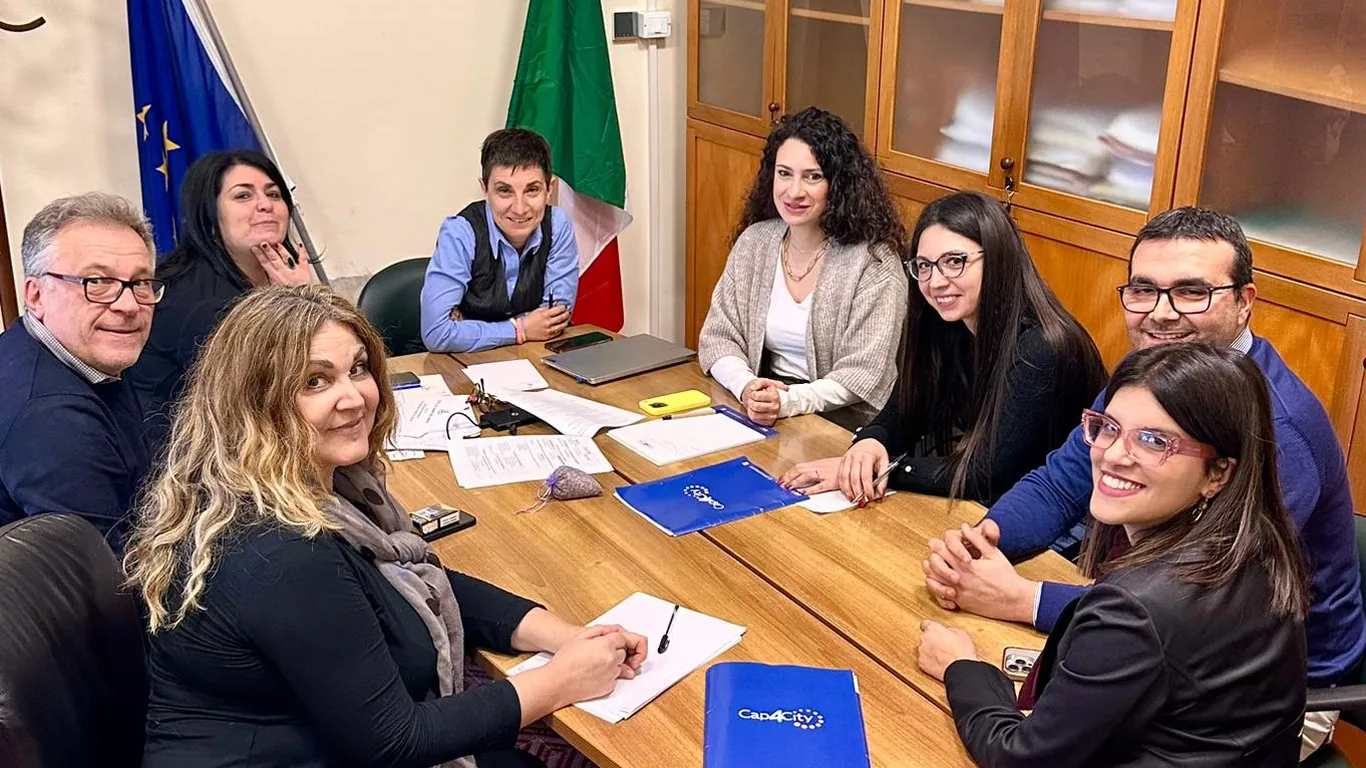 Torre del Greco, cinque funzionari a costo zero per il Comune