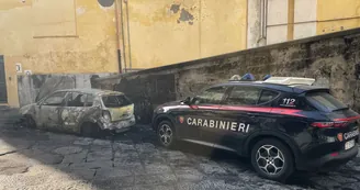 Gragnano, incinta di due mesi minacciata con un coltello dal compagno