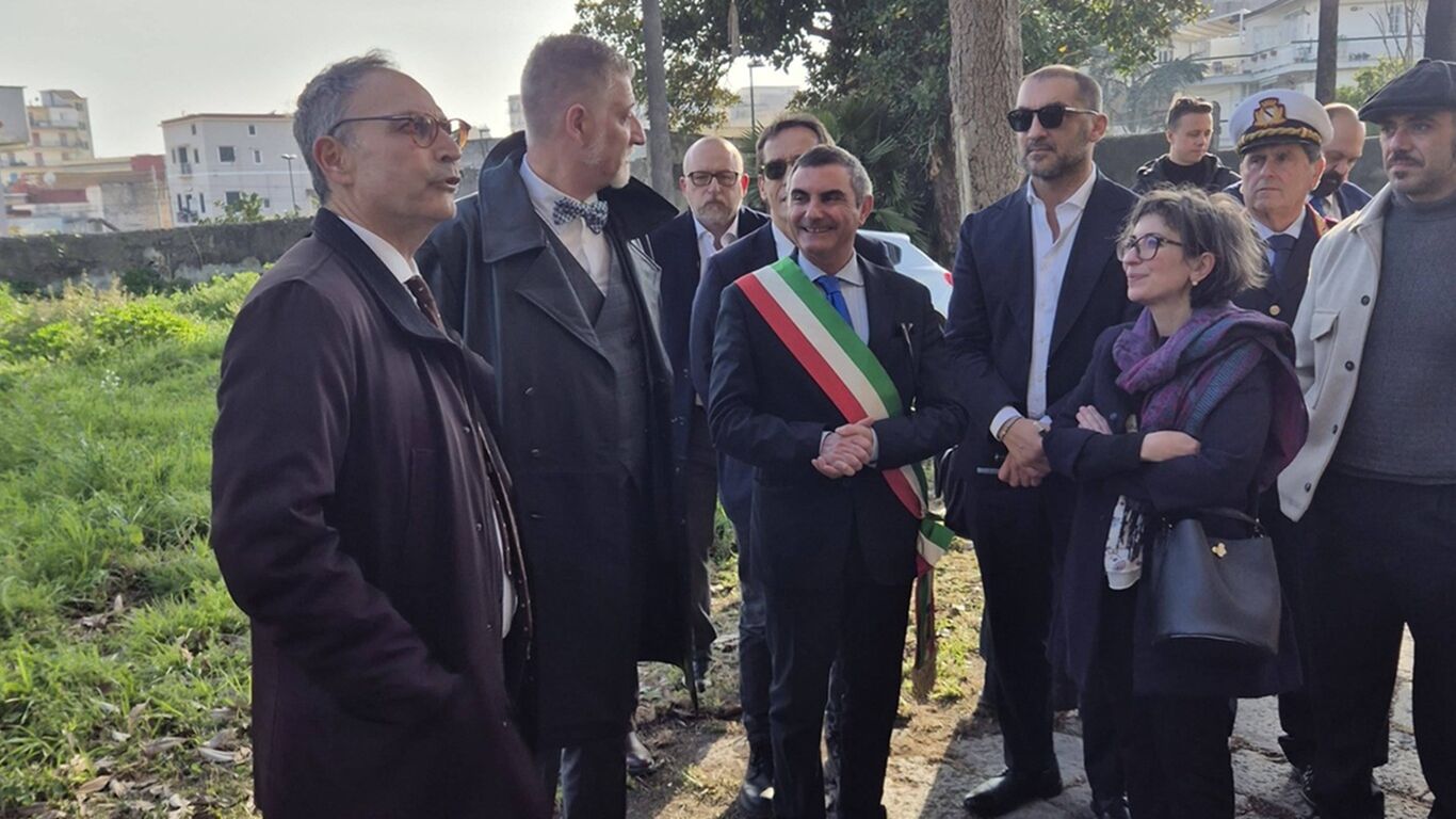 Il ministro Giuli torna a Trecase per visitare Villa Lebano