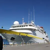 C.mare di Stabia. Approda al Porto la nave crociera Vistamar