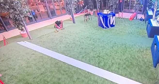 GF Vip, diretta nel caos: operai al lavoro, ritardo di oltre un'ora e concorrenti costretti a dormire fuori