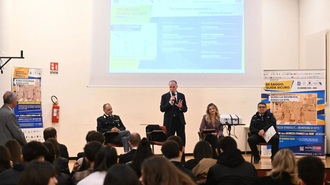 A Torre del Greco tappa della campagna "Sii saggio, guida sicuro"