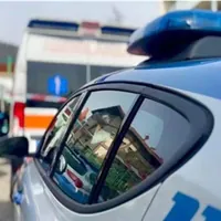 Femminicidio a Bergamo, donna uccisa a coltellate in casa: arrestato il marito