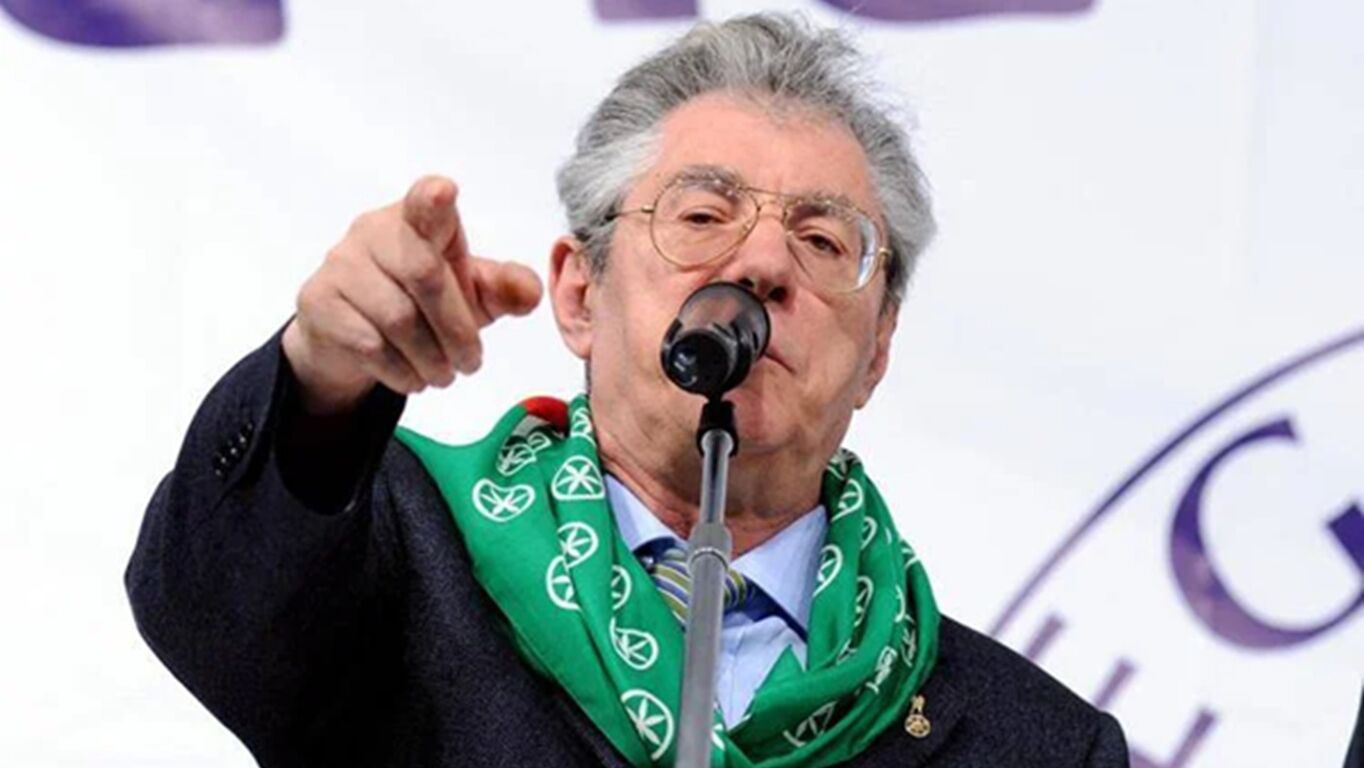 E' morto Umberto Bossi, addio al fondatore della Lega: aveva 84 anni