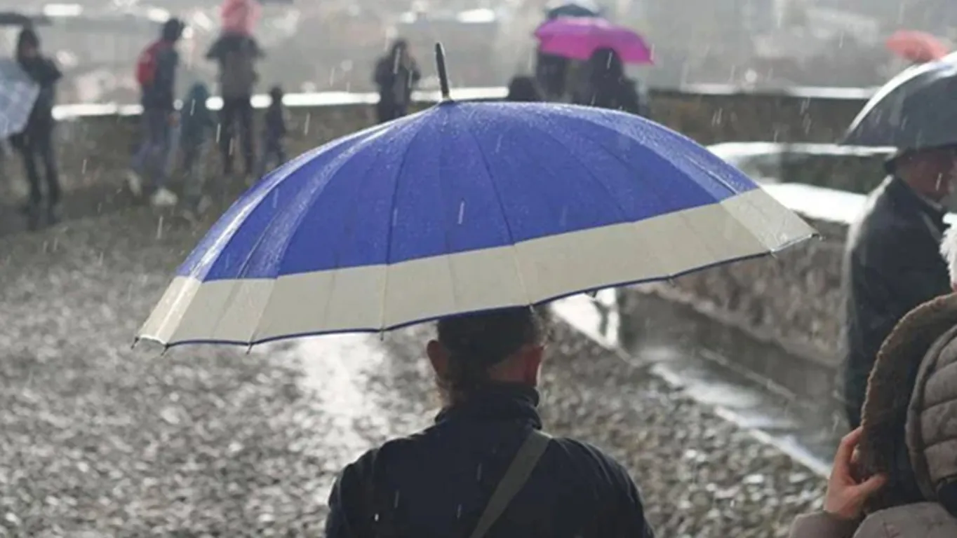 Primavera in pausa, torna l'inverno con freddo e neve: meteo artico in Italia