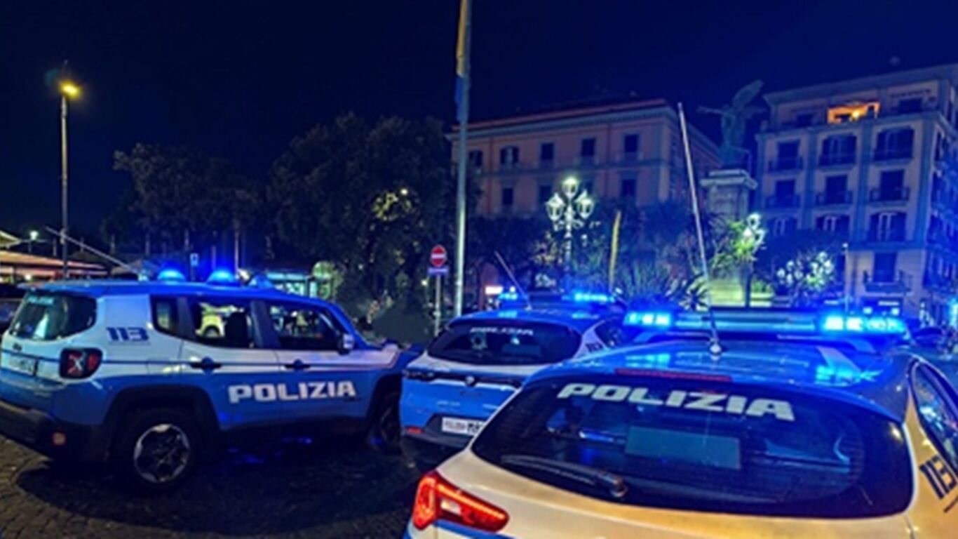 Castellammare di Stabia, A bordo dello scooter con 350 grammi di cocaina: arrestato 40enne