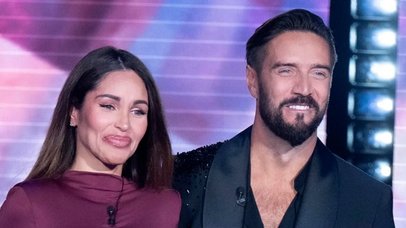 Alex Belli e Delia Duran genitori: è nato il figlio Gabriel, l'annuncio su Instagram