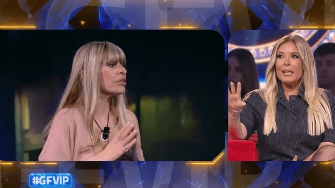 GF Vip, Lucarelli difende Mussolini e attacca Adriana Volpe: "La tua era una battuta sessista"