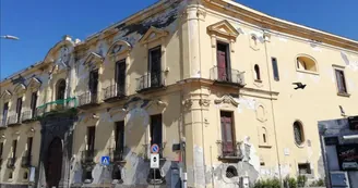 Torre del Greco, Villa del Cardinale nel degrado: crolli e abbandono