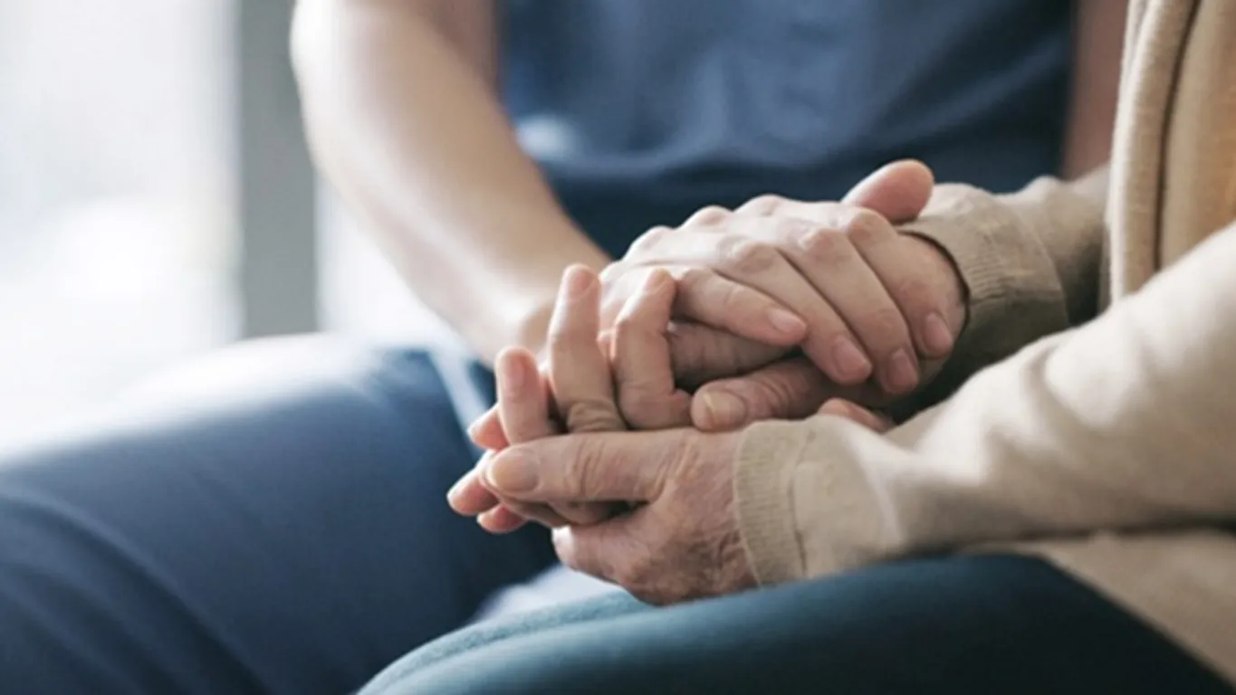 Torre Annunziata, assistenza domiciliare, aperto il bando per anziani e disabili