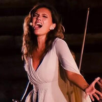 All'Augusteo di Napoli, Serena Rossi incanta con “SereNata a Napoli”: viaggio tra musica, memoria e identità