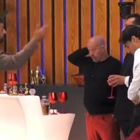 GF Vip, aperitivo nel caos: Manzini sfida le regole, Todaro sbotta e Calvario esplode