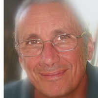 Torre Annunziata – Liliana Peluso: “Intitoliamo il nuovo teatro comunale a Eduardo Zampella”