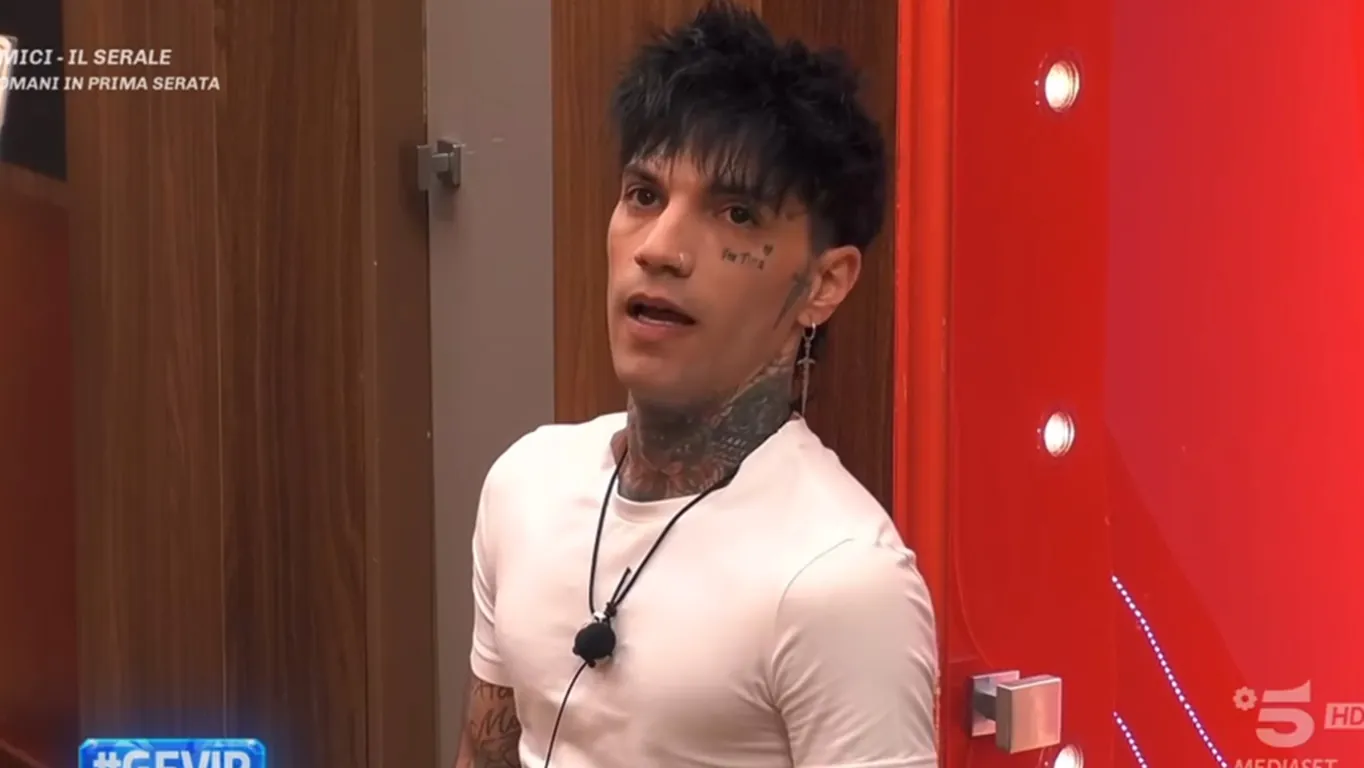 GionnyScandal abbandona il GF Vip: «Preferisco stare bene», il motivo del ritiro