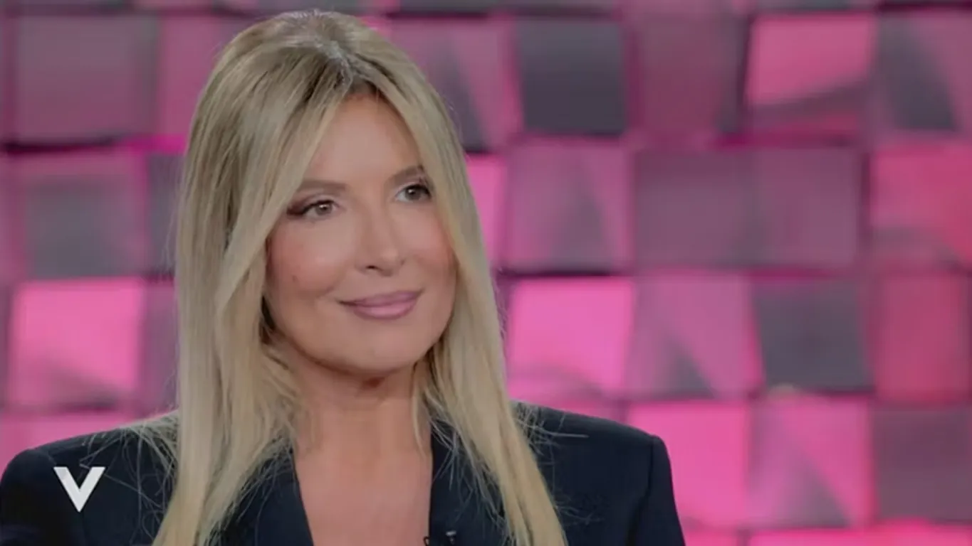 Selvaggia Lucarelli rinvia il matrimonio con Lorenzo Biagiarelli: perché ha deciso di non sposarsi quest'anno