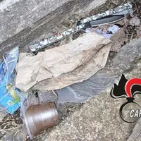 Accoltellato a scuola a Scampia: 14enne ferito, denunciati due minorenni