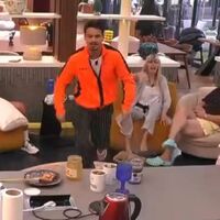 GF Vip, paura nella Casa: nella notte si rischia l'incendio. Cos'è successo