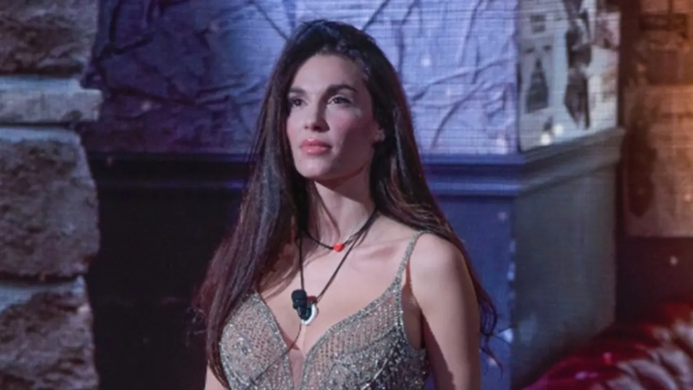 GF Vip, "Il fidanzato di Blu Barbara Prezia non esiste": l'accusa shock