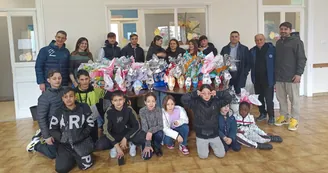Pasqua di solidarietà a Torre Annunziata e Castellammare di Stabia: uova ai bambini