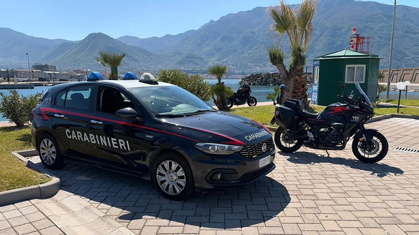 Pasqua sotto controllo: blitz dei Carabinieri tra Castellammare e hinterland, arresti e denunce