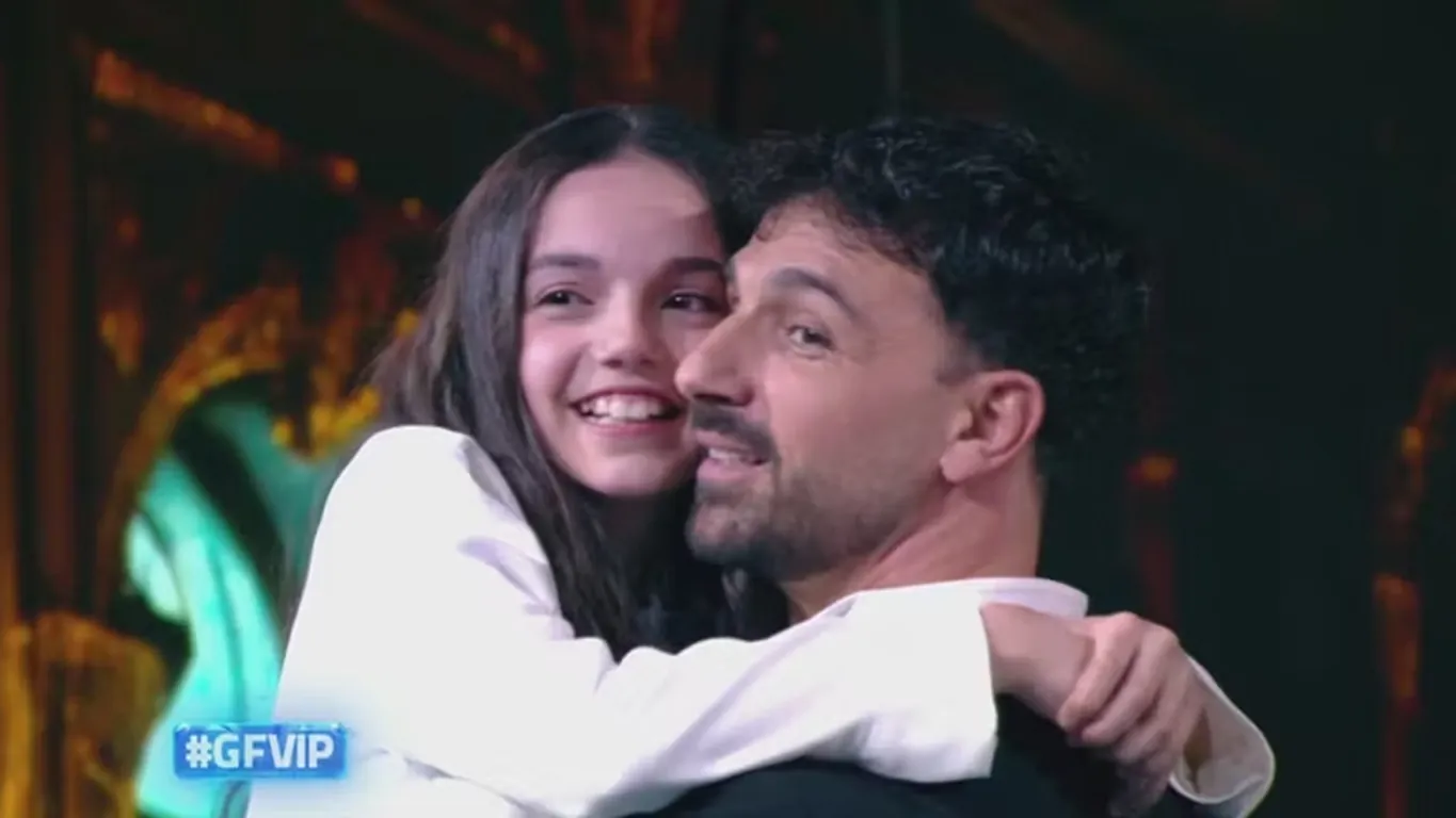 GF Vip, Raimondo Todaro e l'incontro con la figlia Jasmine: il messaggio per Francesca Tocca