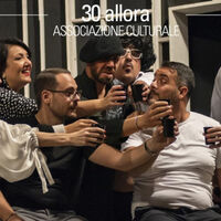 Torre Annunziata – Al Premio Antonio Caso in scena la compagnia “30Allora” con “Matrimoni Sospesi”