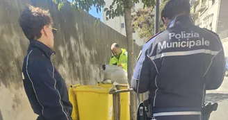 Torre Annunziata, intensificata l'azione di controllo dei rifiuti urbani